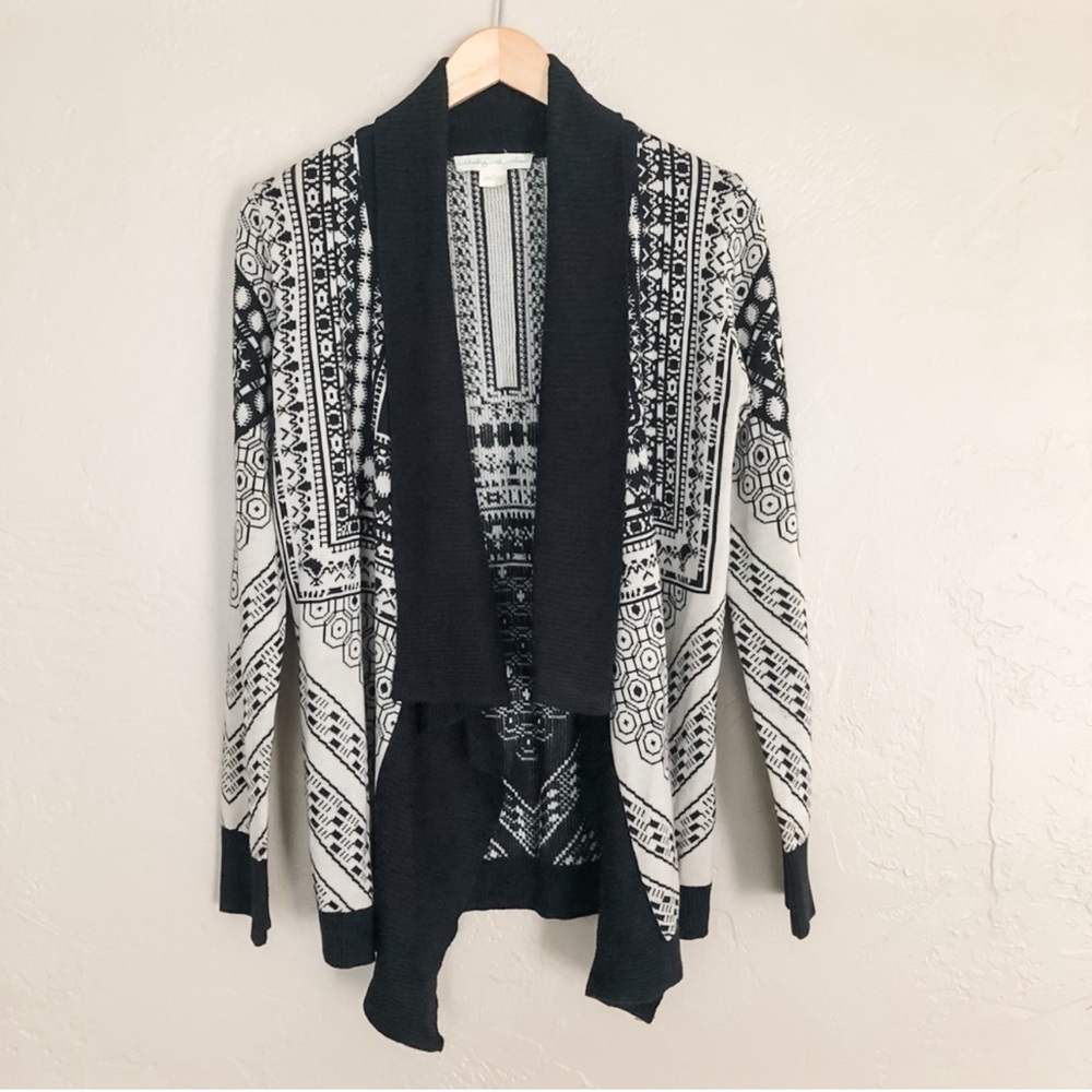 [staring at stars] Aztec print cardigan sweater